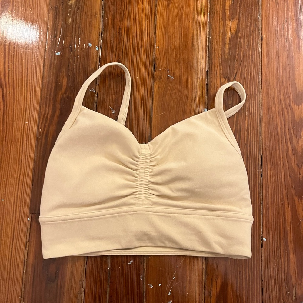 Lululemon Nulu Front-Gather Yoga Bra